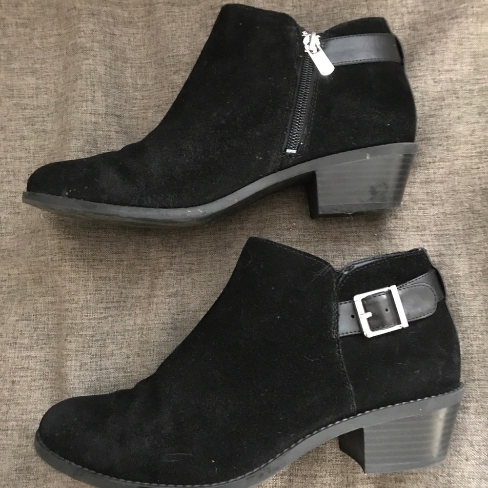 Vionic Suede Booties